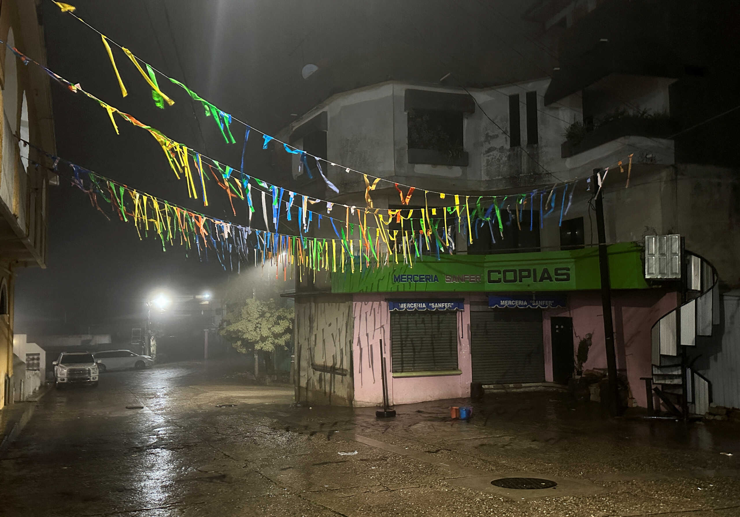 An empty street is seen as Hurricane John makes landfall in Santiago Jamiltepec, Oaxaca state, Mexico September 23, 2024. REUTERS