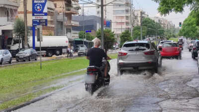 Καιρός: Βροχές, καταιγίδες, χαλάζι και κεραυνοί από το μεσημέρι της Παρασκευής – Ποιες περιοχές θα επηρεαστούν