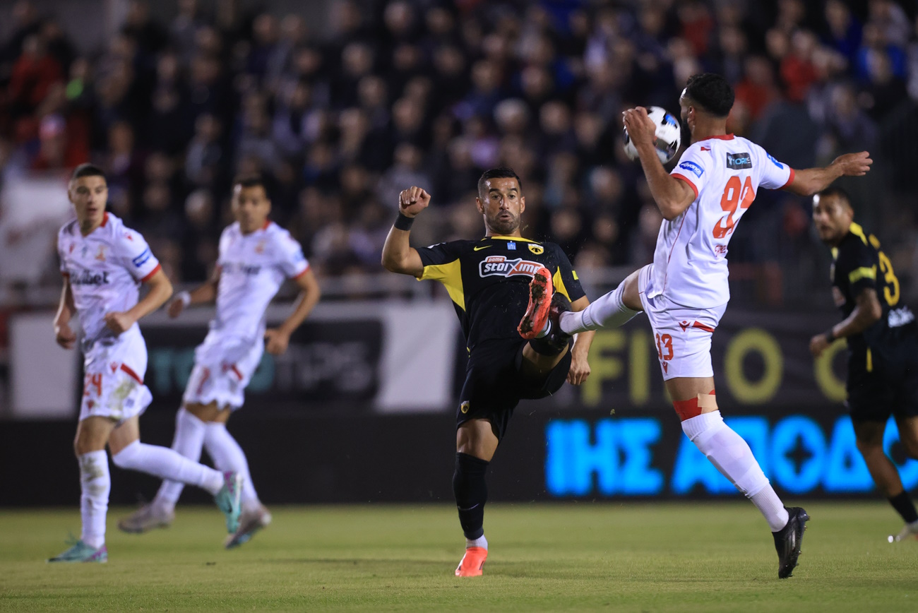 ΑΕΚ 1-0 τελικό: Ο Μπετανκόρ σκόραρε και οι γηπεδούχοι άντεξαν με δέκα παίκτες