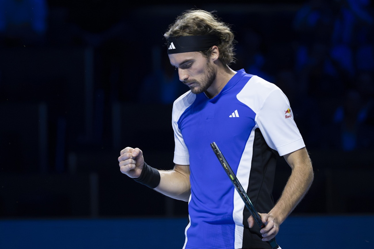 epa11679839 Stefanos Tsitsipas of Greece in action during his second round match against Botic Van De Zandschulp of Netherlands at the Swiss Indoors tennis tournament in Basel, Switzerland, 24 October 2024.  EPA