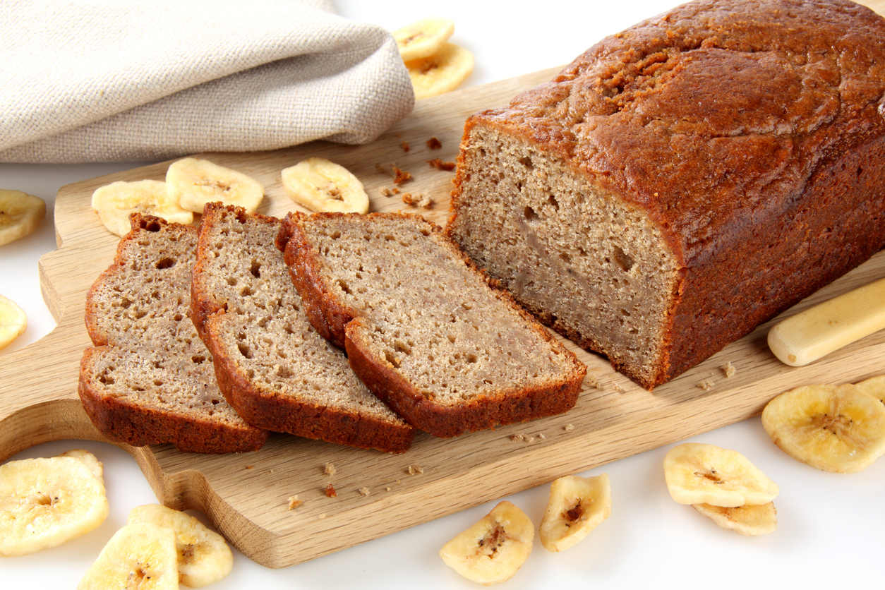 Banana Bread με 5 υλικά: Ιδανικό για όσους κάνουν διατροφή και έτοιμο για φούρνο σε 5΄