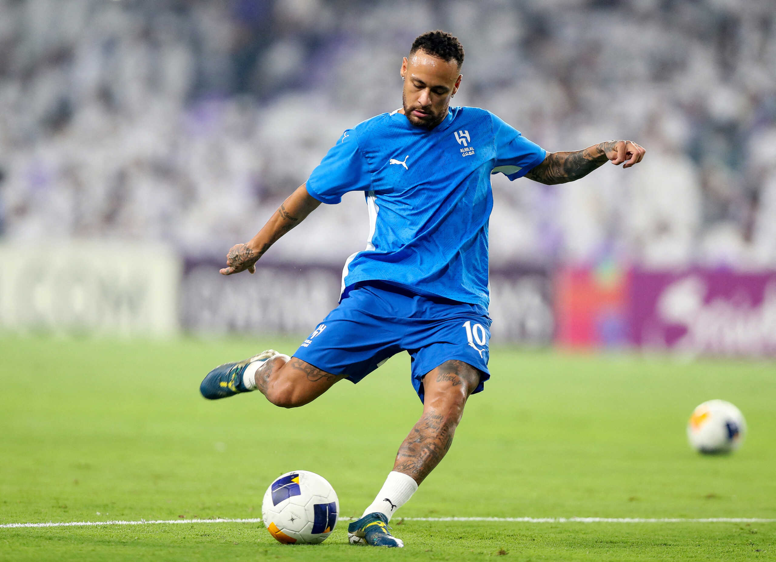 Soccer Football - Asian Champions League - Group B - Al Ain v Al Hilal - Hazza bin Zayed Stadium, Al Ain, United Arab Emirates - October 21, 2024 Al Hilal's Neymar during the warm up before the match REUTERS