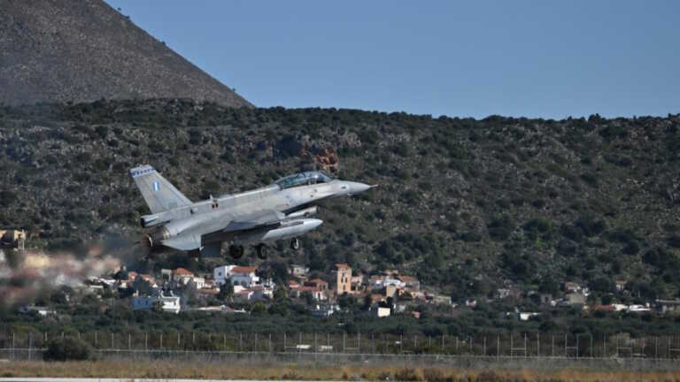 F-16 Viper: Με 30 «Οχιές» στο οπλοστάσιό της η Πολεμική Αεροπορία στέλνει «μήνυμα υπεροχής» στο Αιγαίο