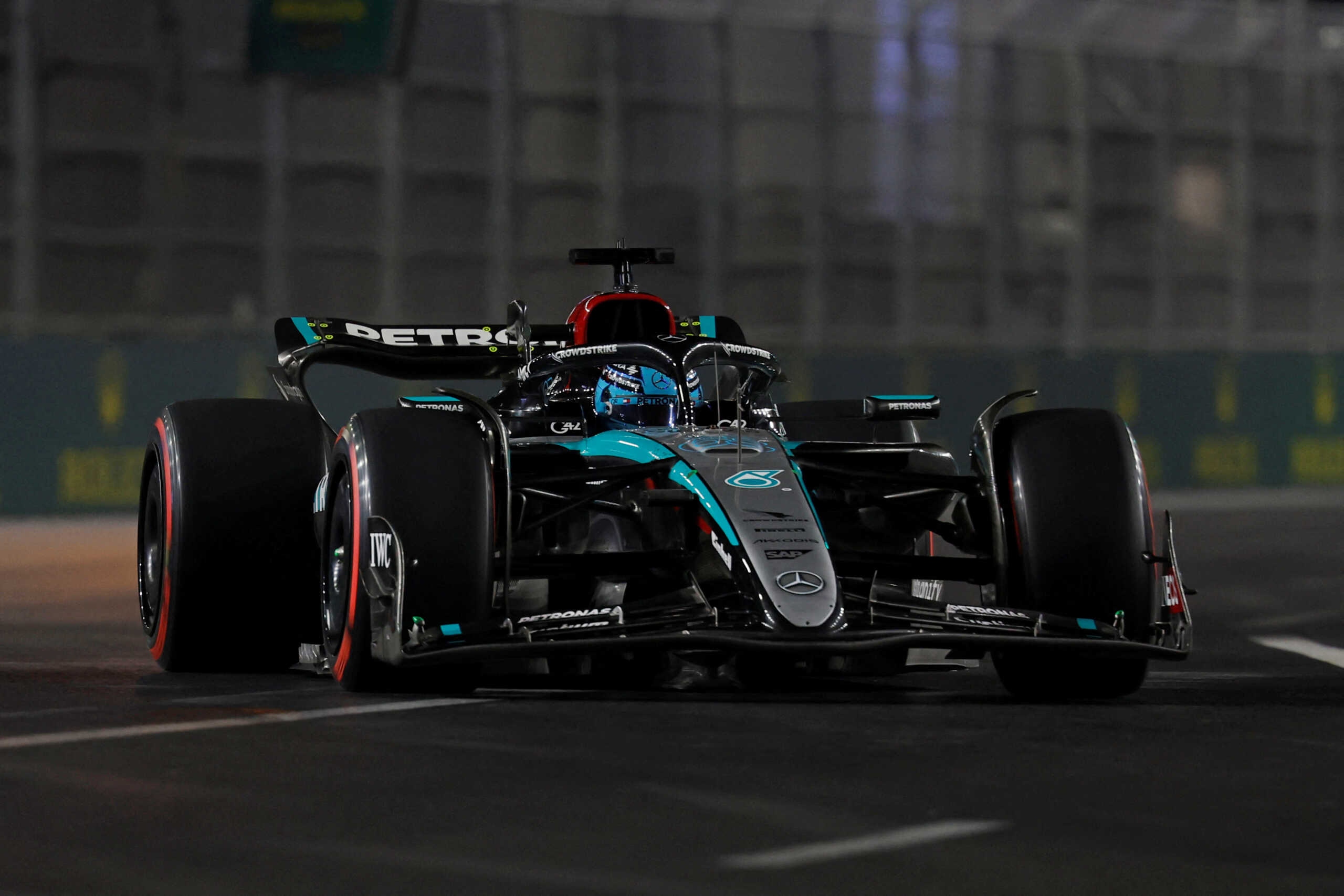 Formula One F1 - Las Vegas Grand Prix - Las Vegas Strip Circuit, Las Vegas, Nevada, United States - November 22, 2024 Mercedes' George Russell in action during qualifying REUTERS