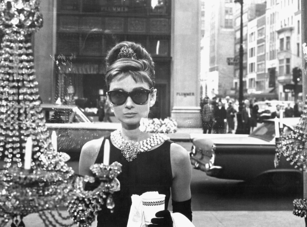 Το αγαπημένο γεύμα της Audrey Hepburn: Γεμάτο «απαγορευμένο» υδατάνθρακα έτοιμο σε 10′