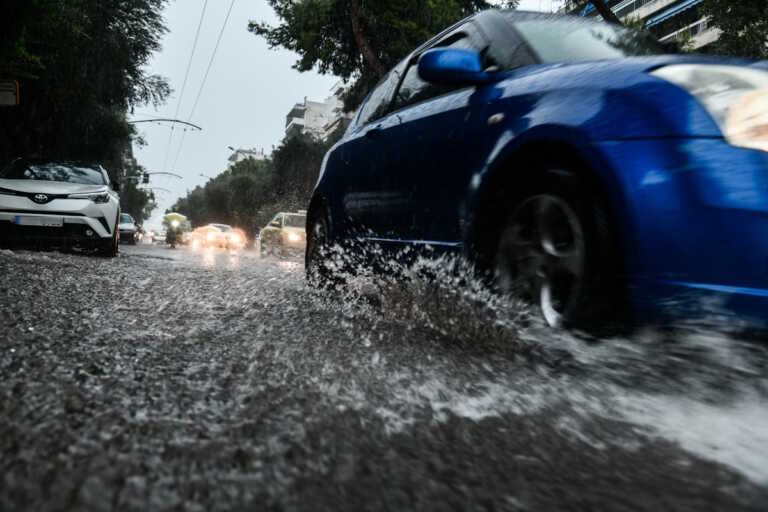 Πλησιάζει ισχυρή κακοκαιρία με βροχοθύελλες, χαλάζι και έντονες καταιγίδες – «Κίνδυνος για πλημμύρες»