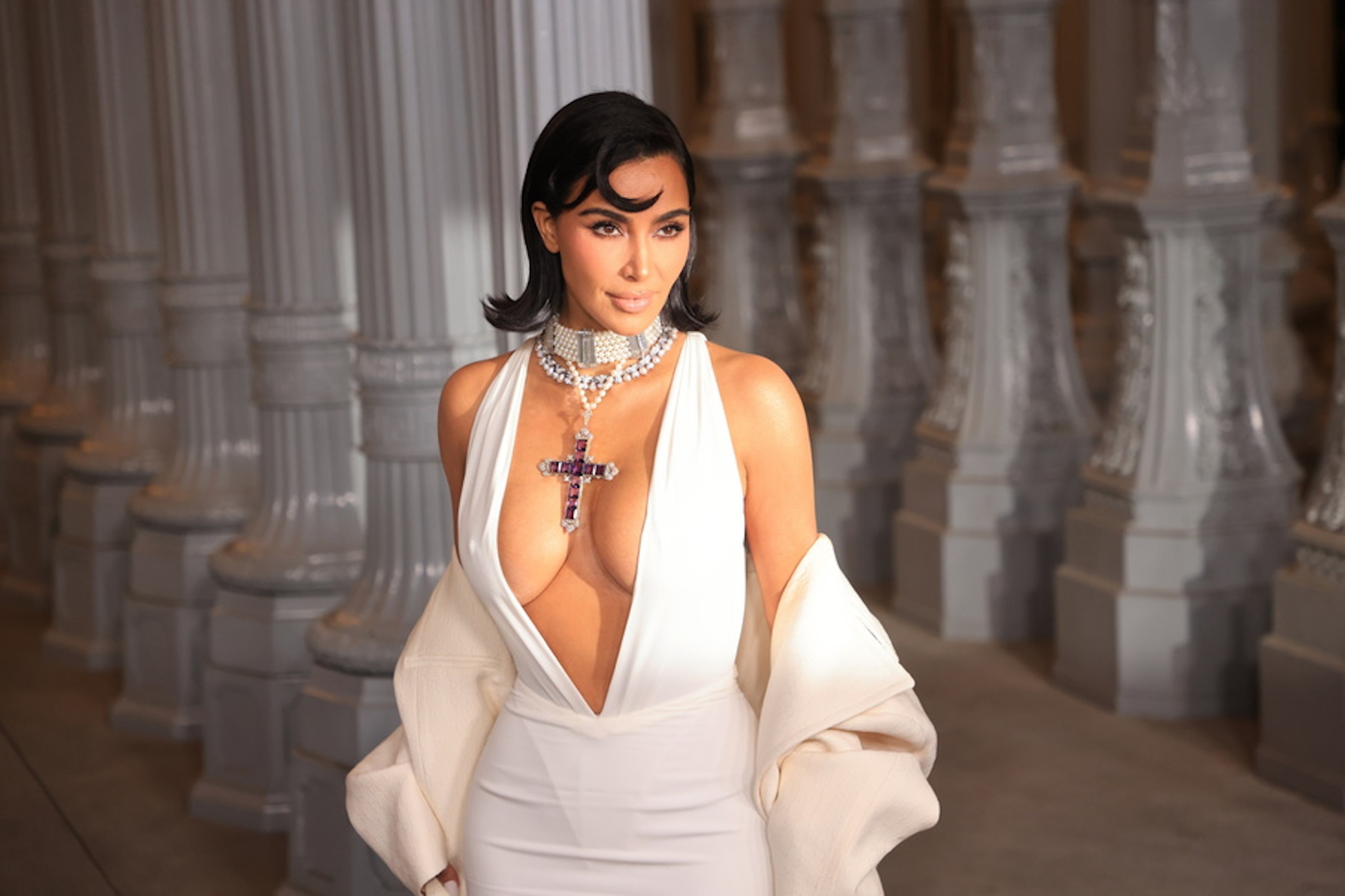 epa11698297 Kim Kardashian arrives at Los Angeles County Museum of Art's (LACMA) 13th annual Art+Film Gala in Los Angeles, California, USA, 02 November 2024.  EPA