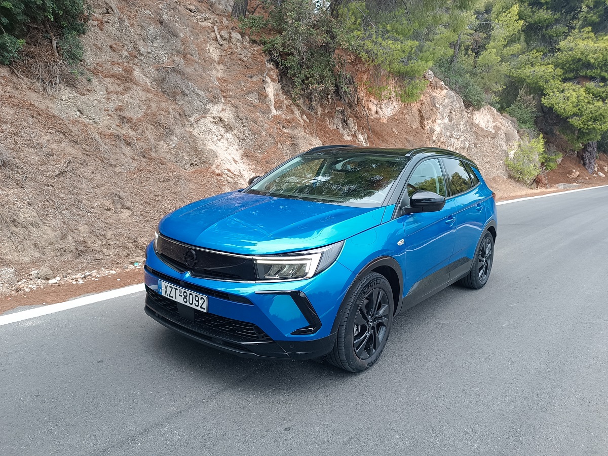 Opel Grandland 1.5D 130PS AT8 – Δοκιμή: Με το πετρελαιοκίνητο που βγάζει πολλά χιλιόμετρα