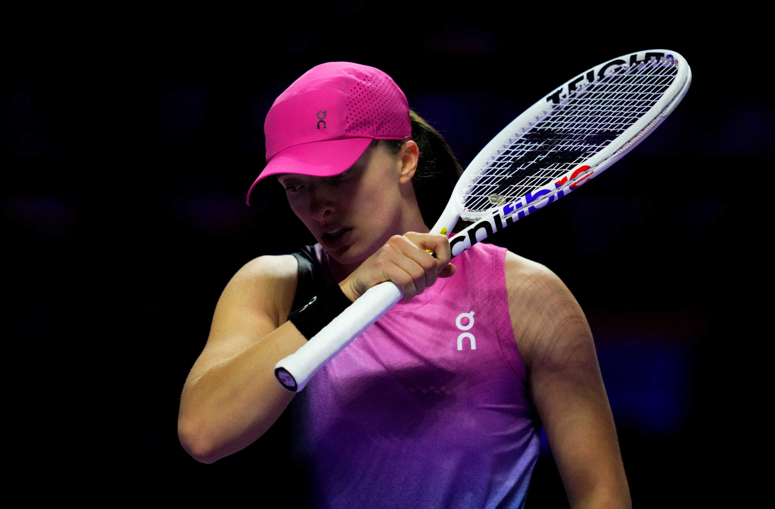 Tennis - WTA Finals - King Saud University Indoor Arena, Riyadh, Saudi Arabia - November 7, 2024 Poland's Iga Swiatek reacts during her women's singles group stage match against Russia's Daria Kasatkina REUTERS