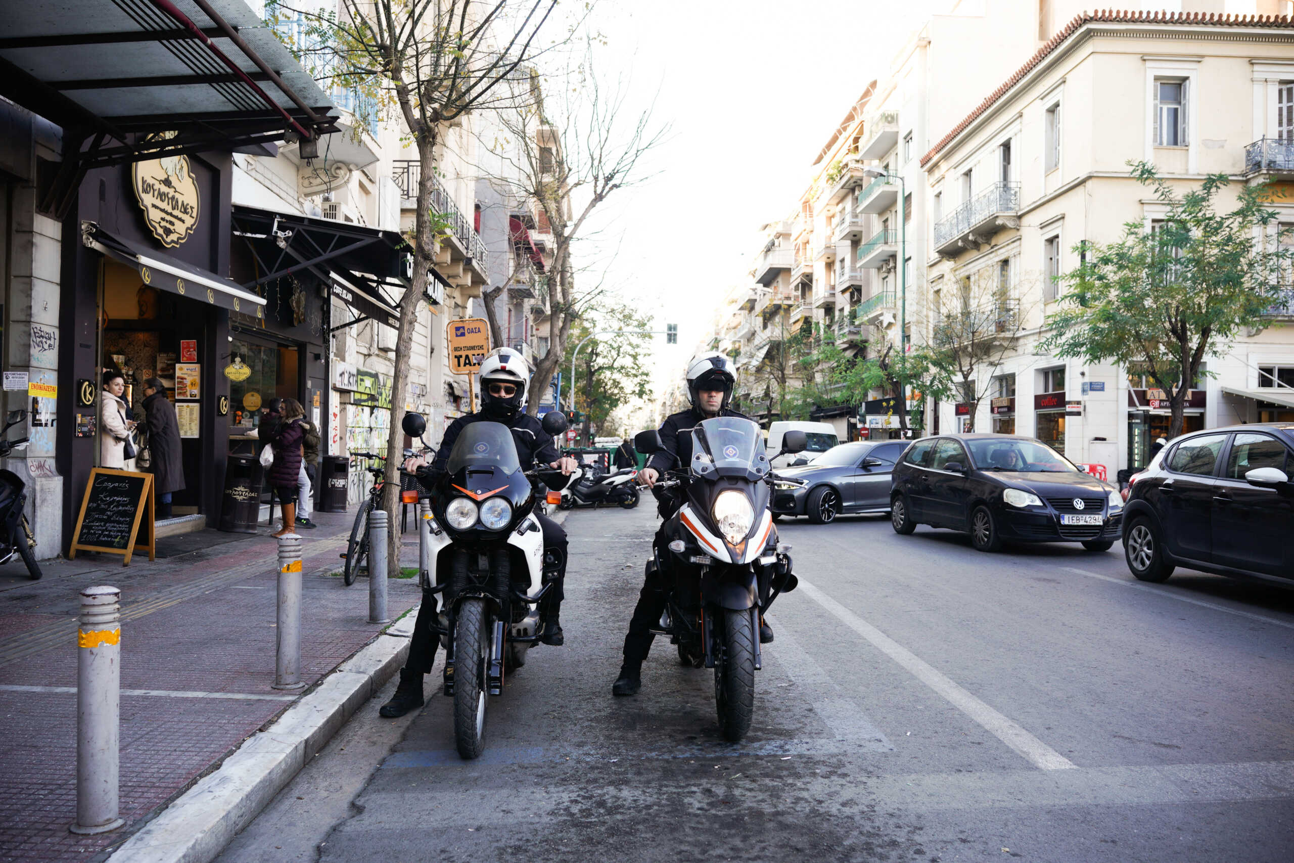 Δράση του δήμου Αθηναίων για το παράνομο παρκάρισμα στην πλατεία Βικτωρίας, παρουσία του δημάρχου Αθηναίων Χάρη Δούκα, Τετάρτη 24 Ιανουαρίου 2024. 
(ΓΡΑΦΕΙΟ ΤΥΠΟΥ ΔΗΜΟΥ ΑΘΗΝΑΙΩΝ