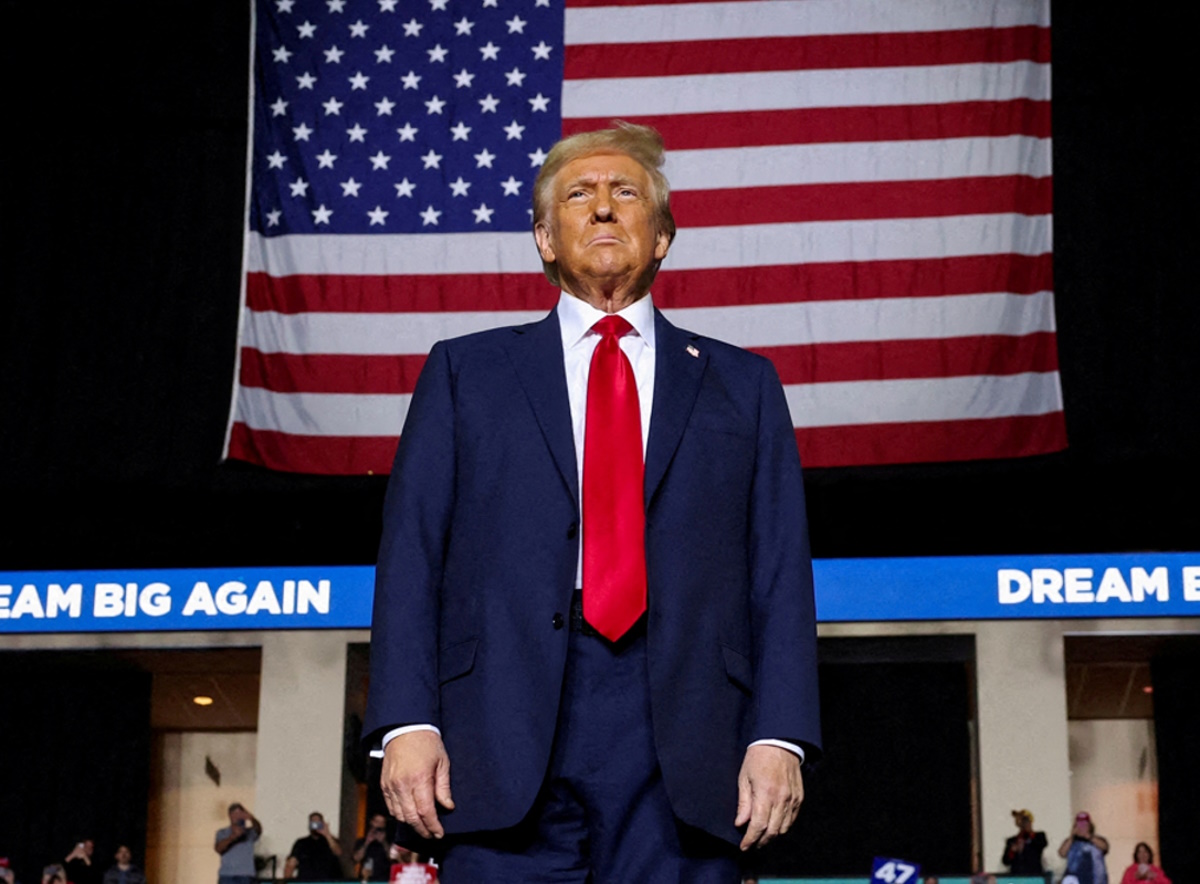 FILE PHOTO: President-elect Donald Trump attends a campaign event, in Allentown, Pennsylvania, U.S., October 29, 2024. REUTERS