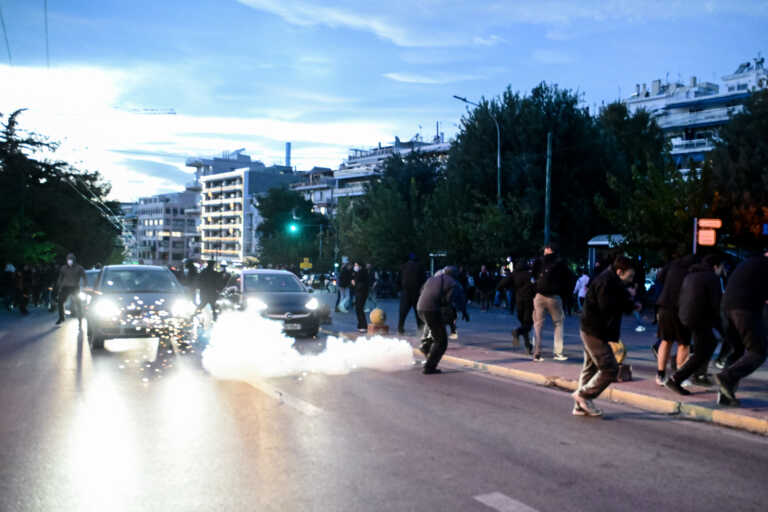 Στη φυλακή ο Νίκος Ρωμανός για το αποτύπωμα στη «γιάφκα» στους Αμπελόκηπους – Ένταση στα δικαστήρια