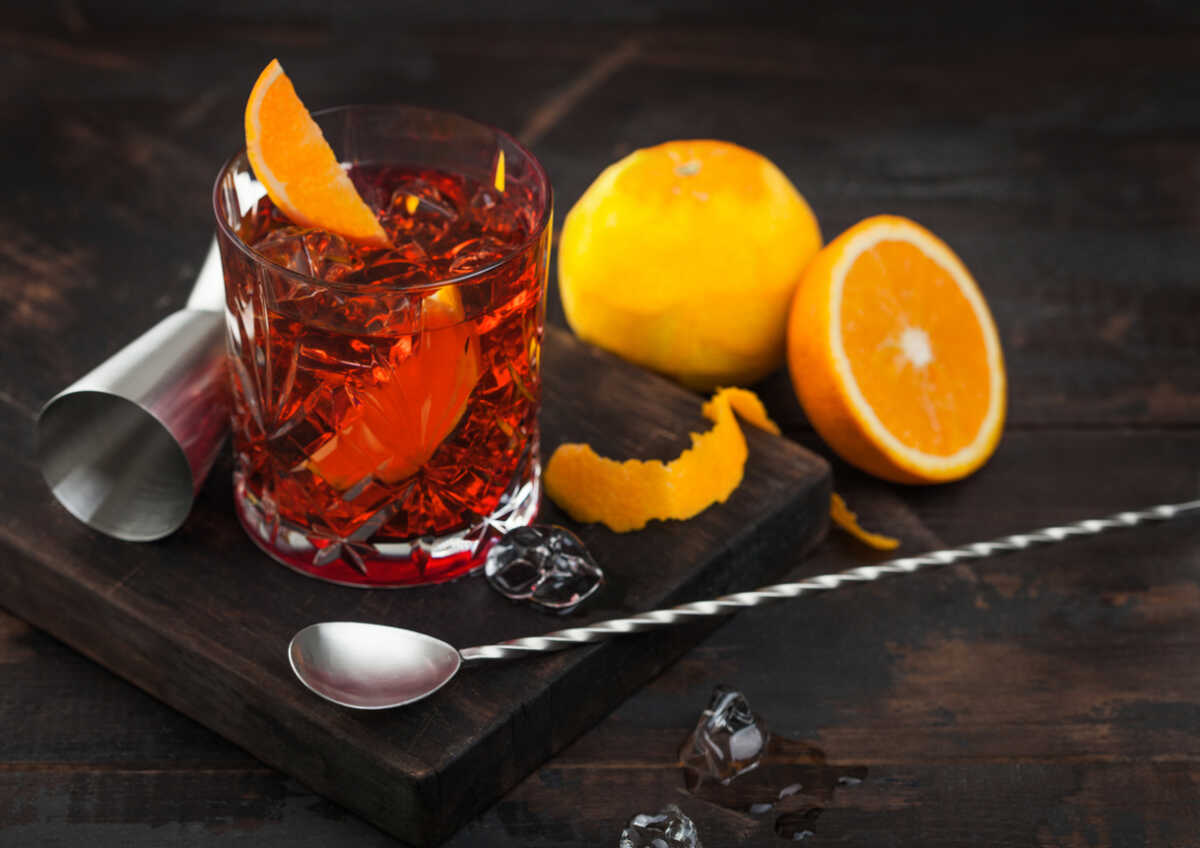 Κοκτέιλ Negroni: Λίγο πικρό, λίγο γλυκό, τέλειο