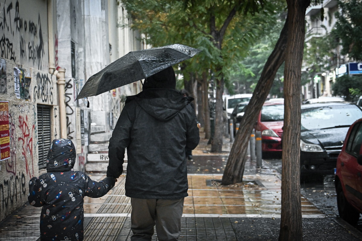 Καιρός αύριο: Βροχές και ισχυροί άνεμοι – Στους 23 βαθμούς οι θερμοκρασία