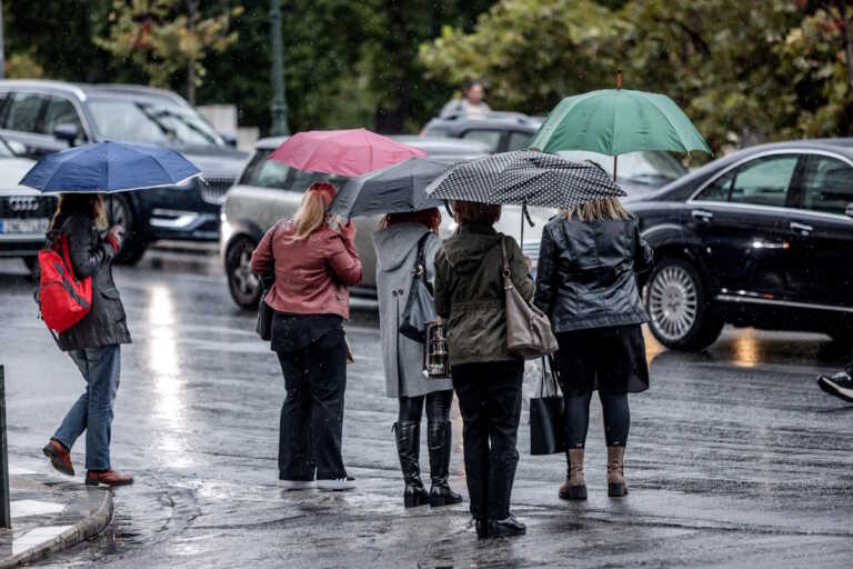 Καιρός σήμερα: Βροχές στο Ιόνιο  Στους 20 βαθμούς Κελσίου ο υδράργυρος