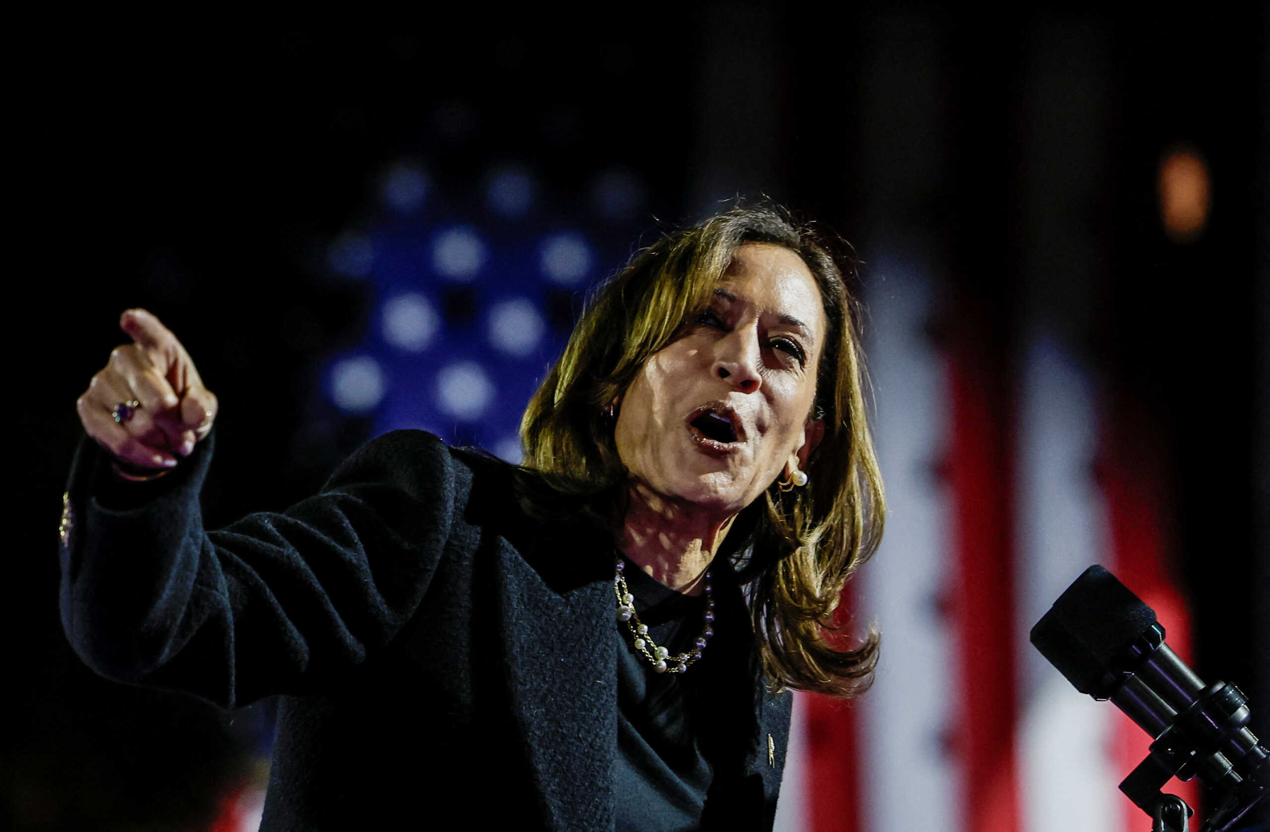 Democratic presidential nominee U.S. Vice President Kamala Harris speaks during a campaign rally in Philadelphia, Pennsylvania, U.S., November 4, 2024. REUTERS