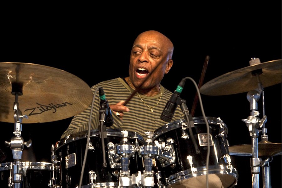 epa01708435 American jazz drummer and bandleader Roy Haynes of Roy Haynes Fountain of Youth performing on the WWOZ Jazz Tent stage at the New Orleans Jazz and Heritage Festival at the New Orleans Fair Grounds Race Course in New Orleans, Louisiana, USA, 24 April 2009. The New Orleans Jazz and Heritage Festival celebrates it's 40th Anniversary this year with 12 different stages in an annual 10-day cultural event that encompasses every style associated with the city of New Orleans including jazz, gospel, Cajun, zydeco, blues, Rhythm and Blues, rock, funk, African, Latin, Caribbean, folk, and much more in addition to local cuisine, arts, and crafts.  EPA