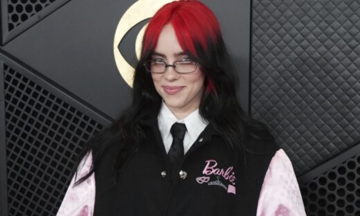 Billie Eilish: Στόχος μου για φέτος ήταν να έχω μια καλή ερωτική ζωή και τα κατάφερα