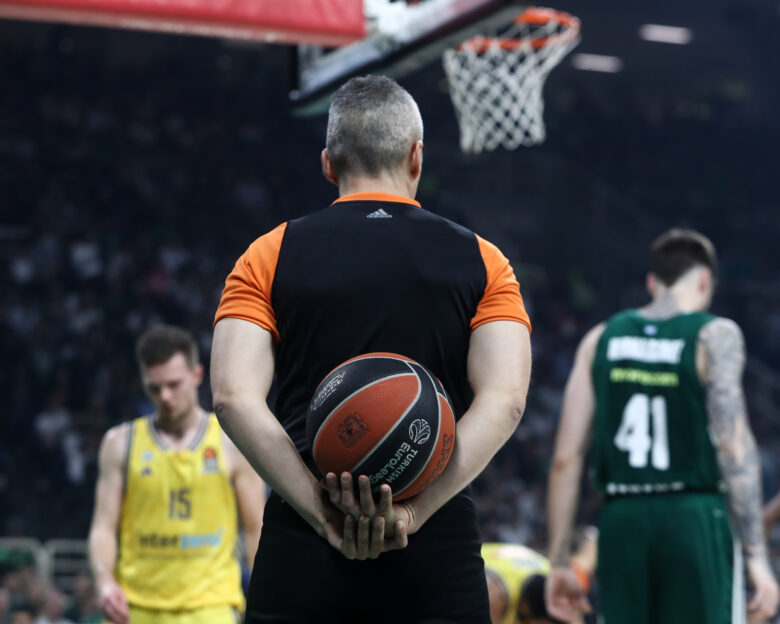 Euroleague: Οι διαιτητές στο Εφές – Παναθηναϊκός και Ερυθρός Αστέρας – Ολυμπιακός