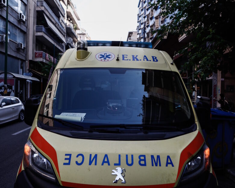 Γυναίκα δέχτηκε επίθεση στο κεφάλι με σίδερο στα Εξάρχεια – Συνελήφθη 33χρονος Λιβανέζος