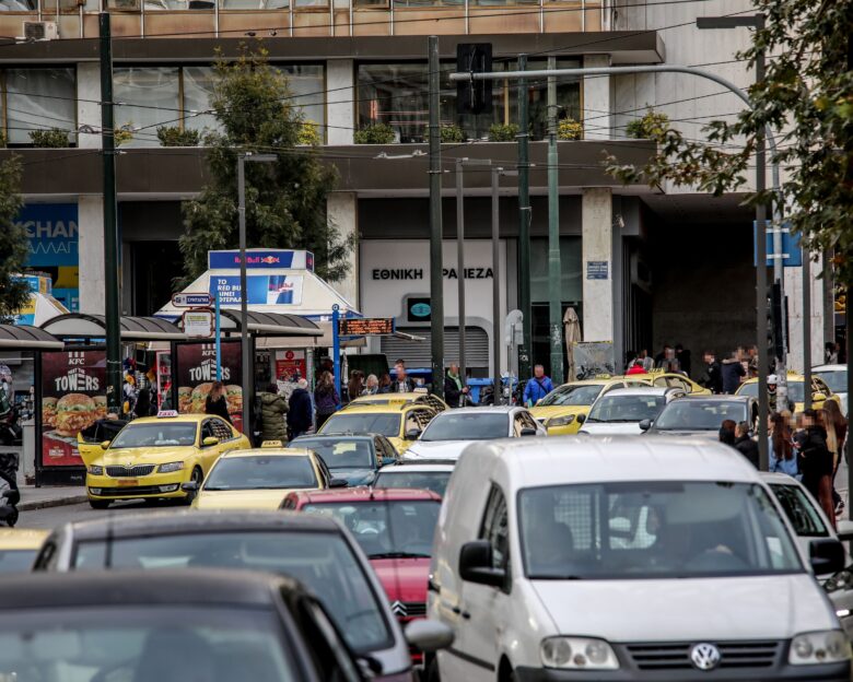 Μετρά αντίστροφα ο χρόνος για τέλη κυκλοφορίας, ΕΝΦΙΑ και φόρο εισοδήματος – Έρχονται πρόστιμα