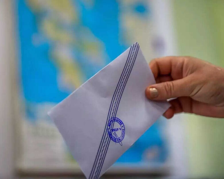 Δημοσκόπηση Realpolls: Προβάδισμα ΝΔ με διαφορά 13% από το ΠΑΣΟΚ – Τρία κόμματα στην 3η θέση