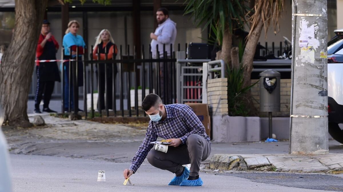 Γλυφάδα: Εξαμελής ομάδα Τούρκων μαφιόζων πίσω από τη δολοφονία – Στις έρευνες και η ΕΥΠ