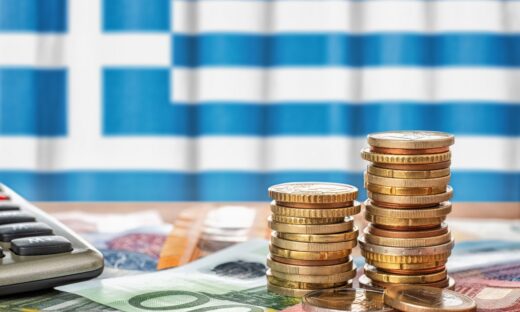 ΤτΕ: Ανάπτυξη 2,5% το 2025 με «όπλο» την κατανάλωση – Αρνητική η συμβολή του εξωτερικού τομέα