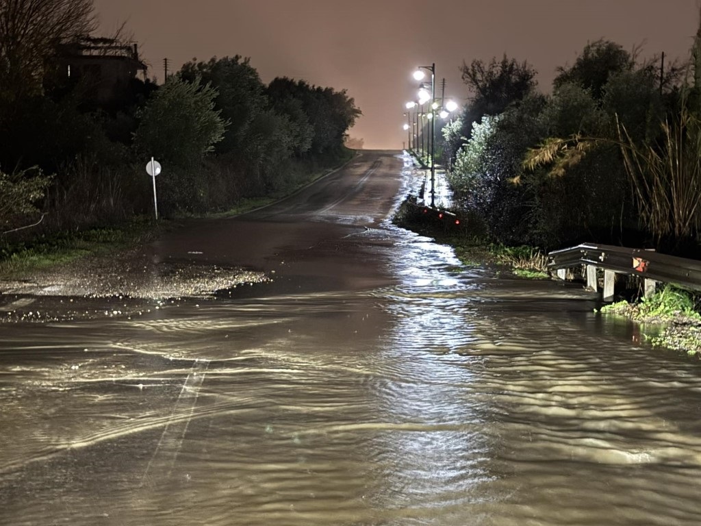 Καιρός: Ήχησε το 112 στο Αγρίνιο