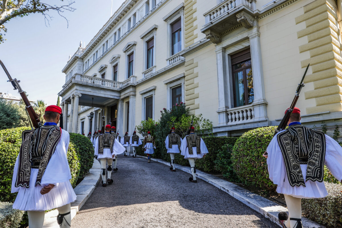 Στην Κρήτη θα αποφασίσει ο Κυριάκος Μητσοτάκης για Πρόεδρο της Δημοκρατίας: Τα ονόματα που ακούγονται