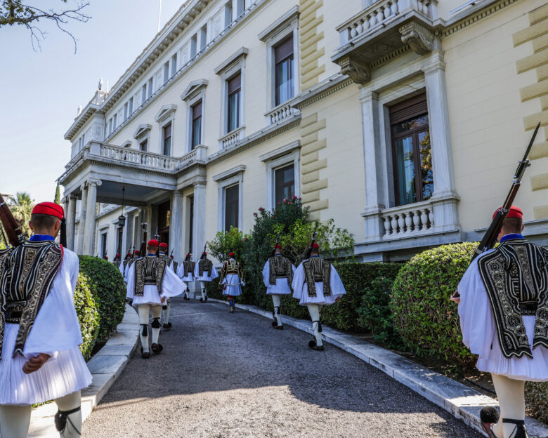 Στην Κρήτη θα αποφασίσει ο Κυριάκος Μητσοτάκης για Πρόεδρο της Δημοκρατίας: Τα ονόματα που ακούγονται