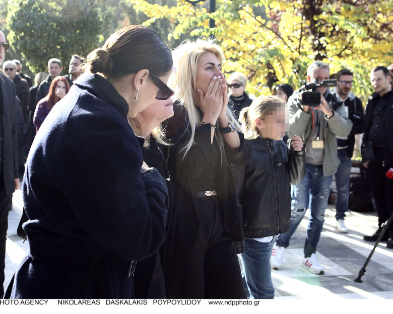 Κηδεία Νίκου Σαργκάνη: Το τελευταίο αντίο στον κορυφαίο τερματοφύλακα του ελληνικού ποδοσφαίρου