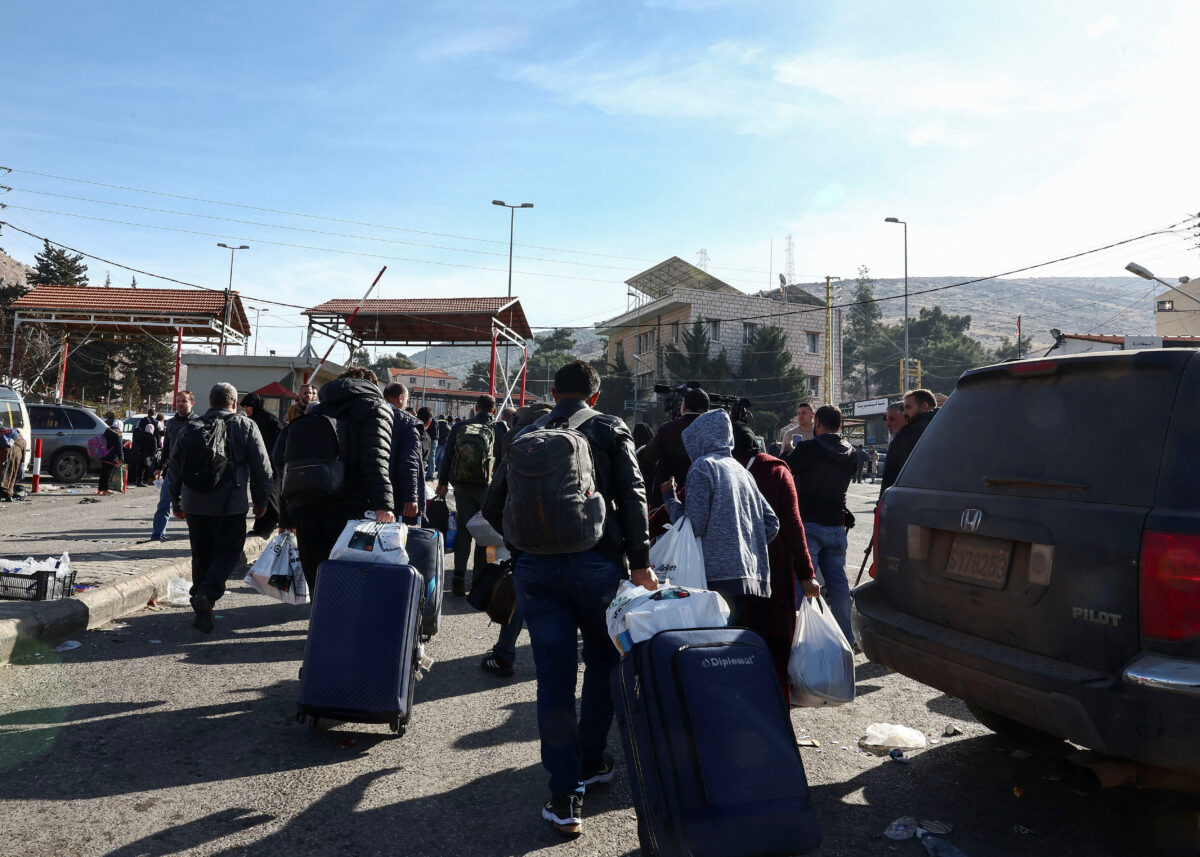 Συρία: Με κάθε τρόπο επιστρέφουν στη χώρα οι πρόσφυγες – Ευρωπαϊκές χώρες αναστέλλουν τις αιτήσεις ασύλου