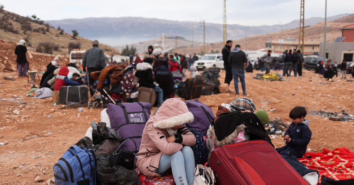 Οι πρόσφυγες διστάζουν να επιστρέψουν πίσω λόγω της οικονομικής κατάστασης στη χώρα