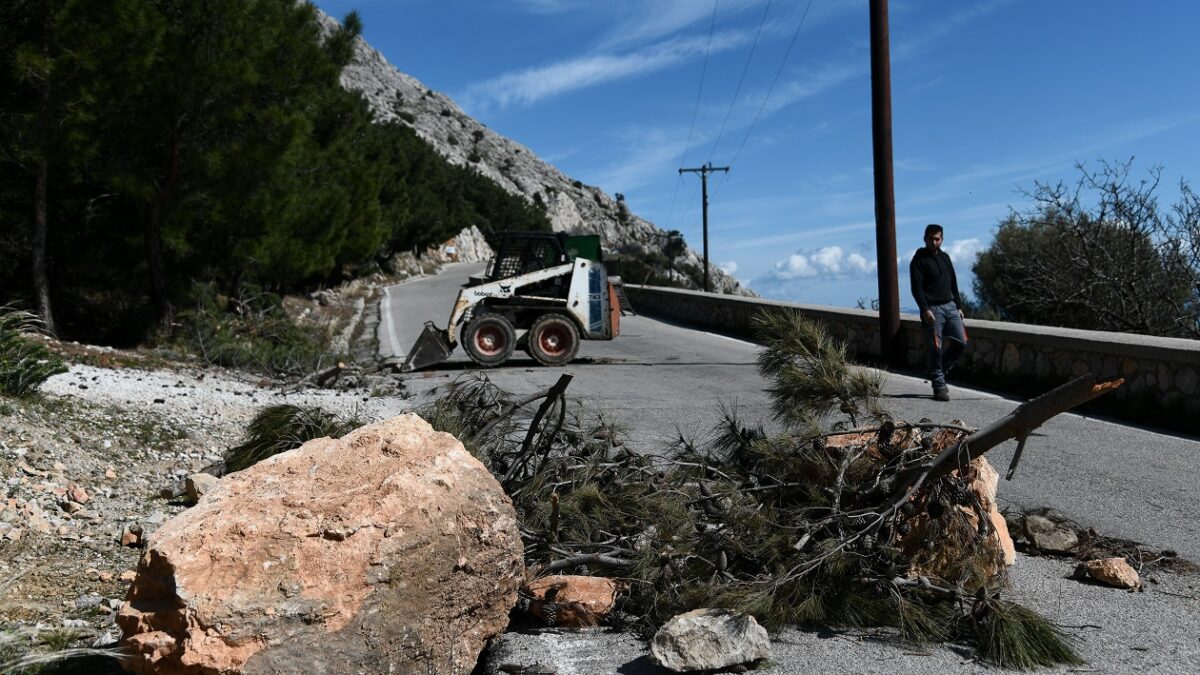 Δήμαρχος Θέρμου για τον σεισμό 4,7 Ρίχτερ στην Αιτωλοακαρνανία: Προσοχή στο ορεινό οδικό δίκτυο λόγω πτώσης βράχων