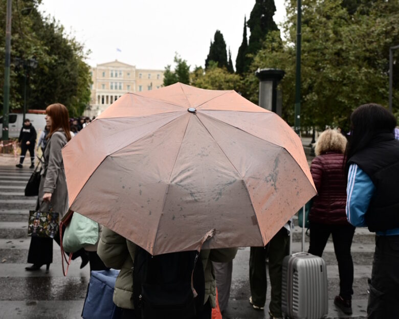 Καιρός αύριο: Βροχές και καταιγίδες σχεδόν σε όλη τη χώρα με ανέμους ως 7 μποφόρ