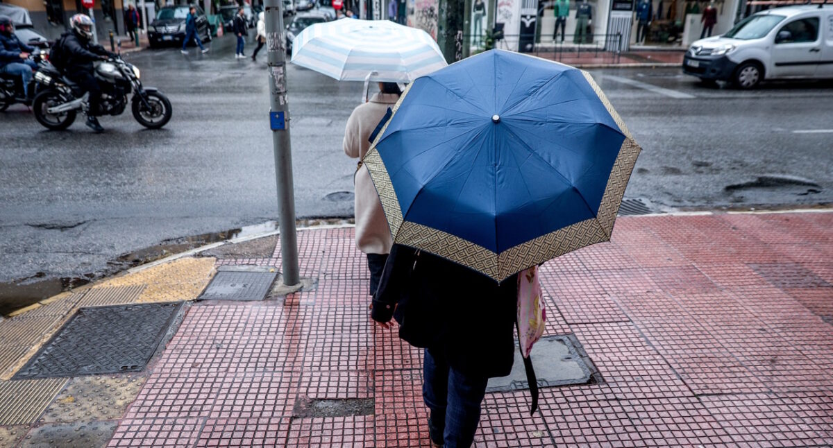 Καιρός σήμερα: Βροχές και καταιγίδες σε όλη την Ελλάδα – Που θα χιονίσει