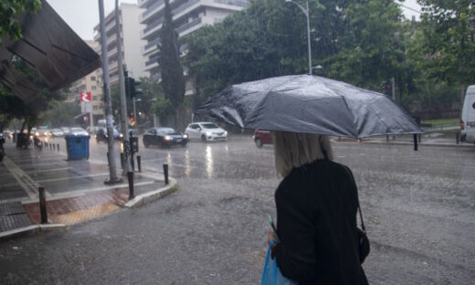 Καιρός σήμερα: Καταιγίδες και βροχές με θερμοκρασία ως τους 20 βαθμούς – Που θα χιονίσει