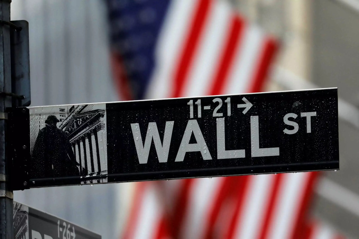 Wall Street: Μια «ανάσα» πριν το τέλος της χρονιάς απώλειες 650 μονάδων για τον Dow Jones