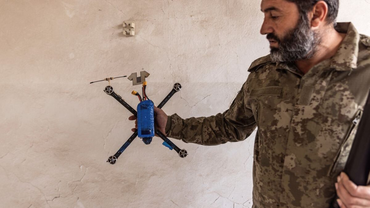 Συρία: Τουρκικά drones έπληξαν στόχους βορειοανατολικά της χώρας – Τουλάχιστον 5 νεκροί