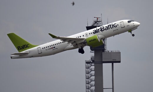 Η Λετονική αεροπορική AirBaltic ακυρώνει πάνω από 4.000 πτήσεις λόγω προβλημάτων συντήρησης