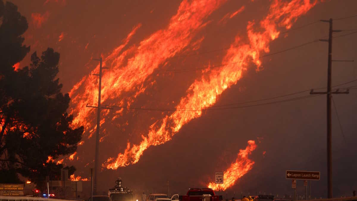 Λος Άντζελες: Αυξημένος κατά 35% ο κίνδυνος πυρκαγιών λόγω κλιματικής αλλαγής