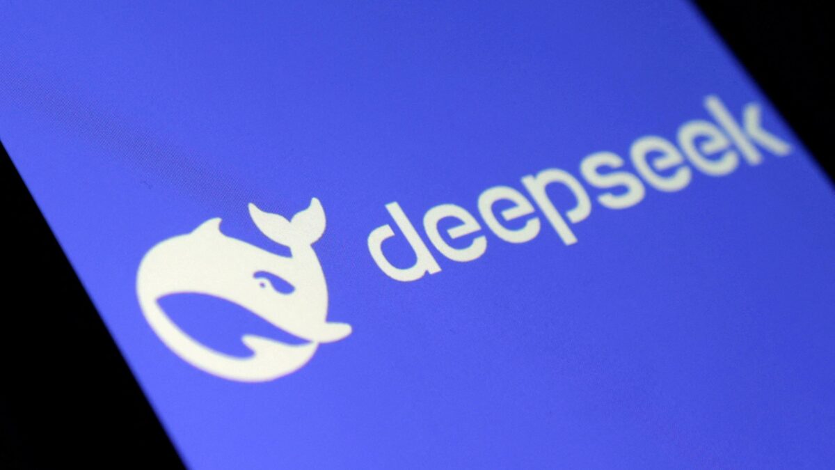 DeepSeek: Τι είναι και πώς λειτουργεί το αντίπαλο δέος της Open AI