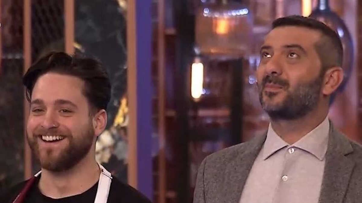 Masterchef: Βγήκαν τα μαχαίρια και ο Λευτέρης «γύρισε την μπιφτέκα» – Ποιος είναι ο 8ος υποψήφιος προς αποχώρηση