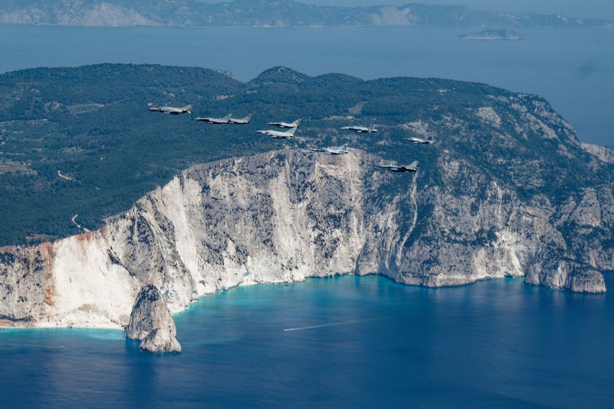 Πολεμική Αεροπορία: Αντίστροφη μέτρηση για τις πολυεθνικές ασκήσεις «Ηνίοχος» και «Ramstein Flag» – Ο γεωστρατηγικός ρόλος της Ελλάδας