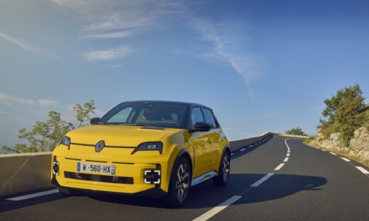 Renault: Με 20% αύξηση πωλήσεων σε εξηλεκτρισμένα το 2024