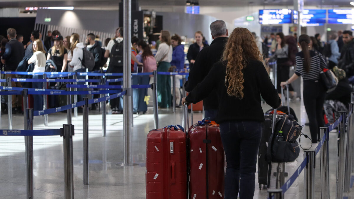 Ρεκόρ επιβατικής κίνησης στα αεροδρόμια για το 2024