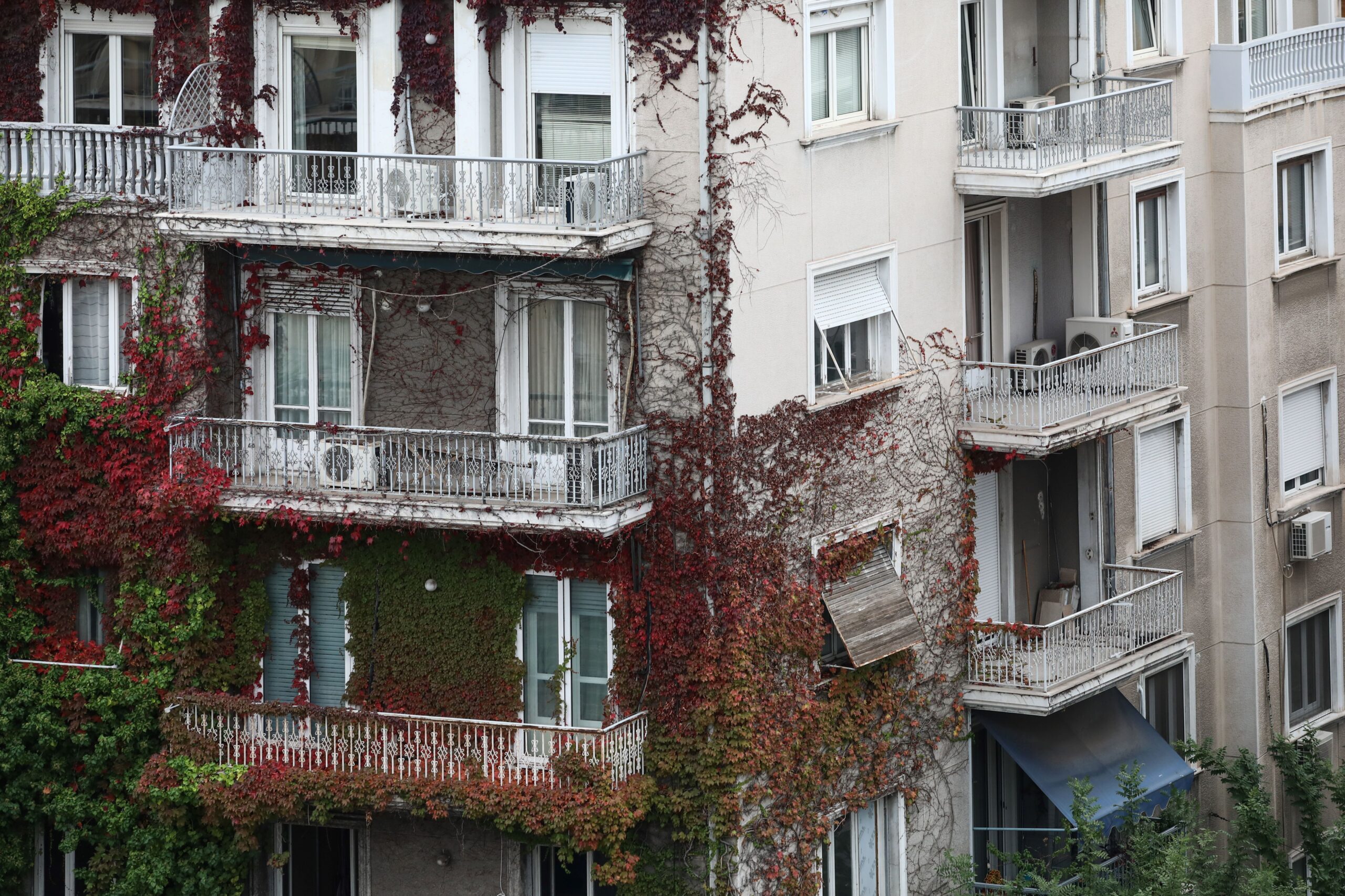 Βραχυχρόνια μίσθωση: Τέλος σε υπόγεια, καταστήματα και αποθήκες – Έρχονται έλεγχοι και πρόστιμα από 1η Οκτωβρίου