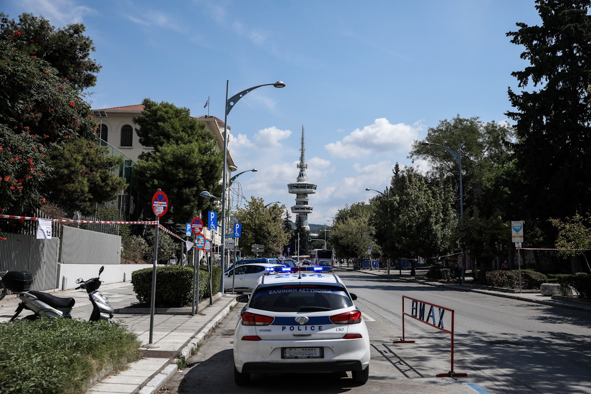 Θεσσαλονίκη: Θηλυκή συμμορία έκλεβε πορτοφόλια από ηλικιωμένους – Πάνω από 10.000 ευρώ η λεία τους