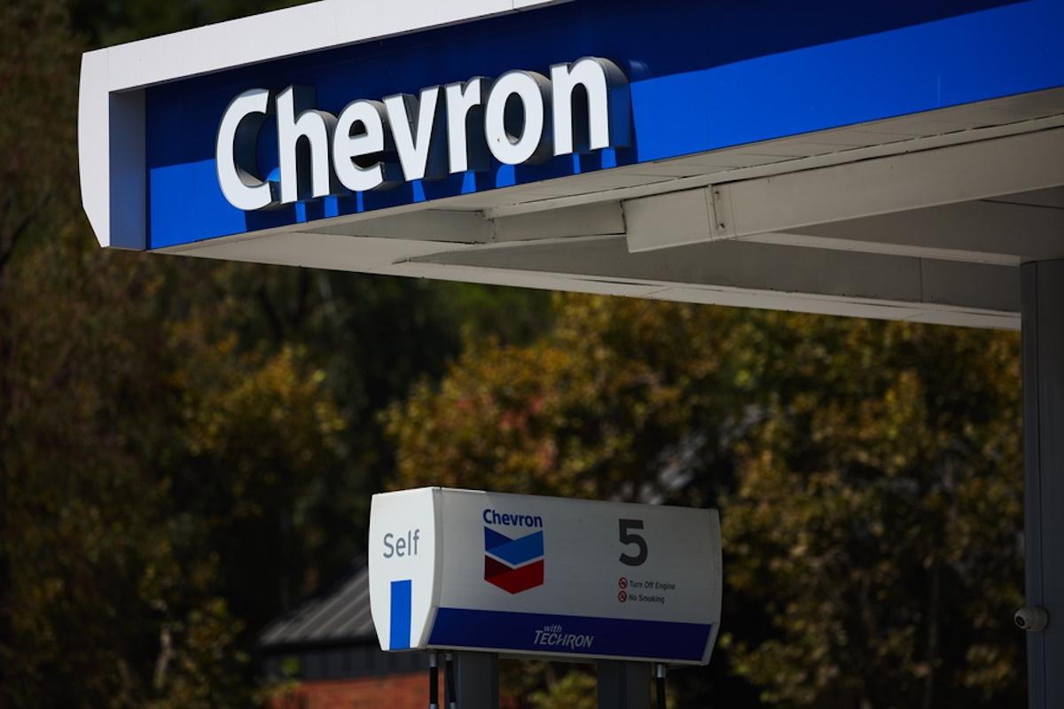 Η Chevron άρχισε να αναφέρεται σε «Κόλπο της Αμερικής» ακολουθώντας τον Ντόναλντ Τραμπ